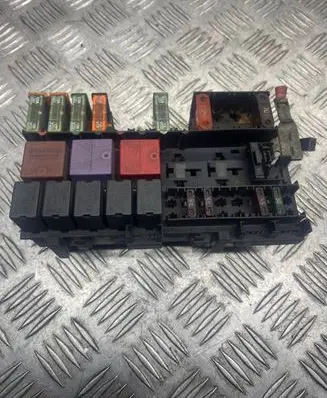 Renault Scenic I Fuse box set 7703497782A