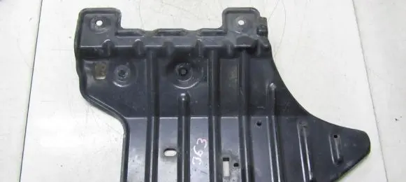 Honda CR-V Engine splash shield/under tray