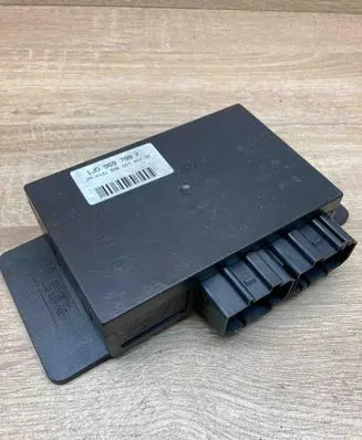 Volkswagen PASSAT B5.5 Comfort/convenience module 1J0959799F 5DK00795200