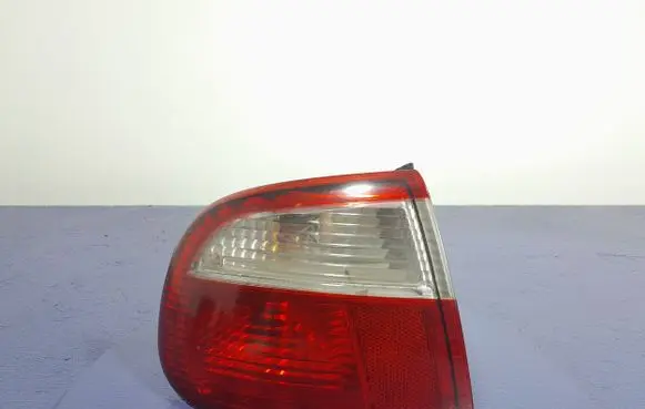 Seat Toledo II (1M) Rear/tail lights 1M5945095B