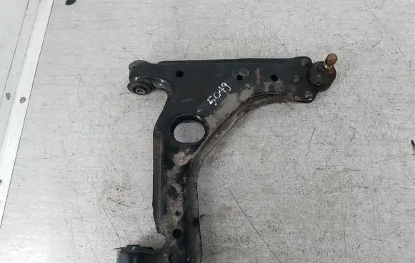 Opel Astra H Front control arm 