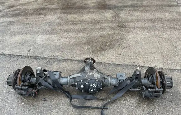 Renault Master III Rear axle beam with reductor OH2025