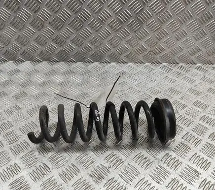 BMW 4 F32 F33 Rear coil spring 6851929