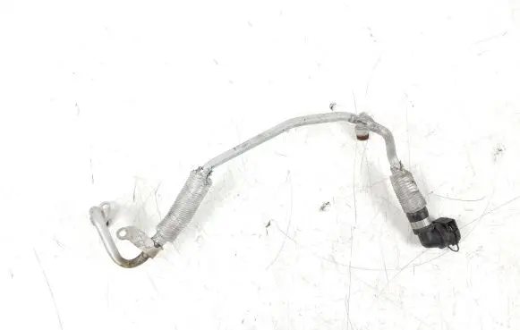 Coolant pipe/hose