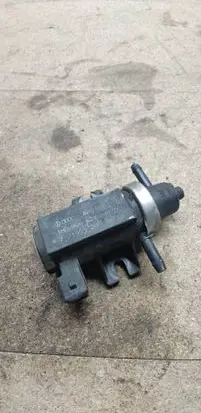 Volkswagen Golf IV Turbo solenoid valve 1H0906627 98T327 72190320