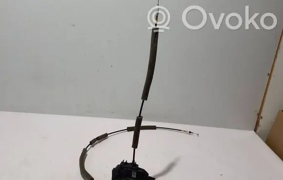 Renault Koleos II Rear door lock 825029911R