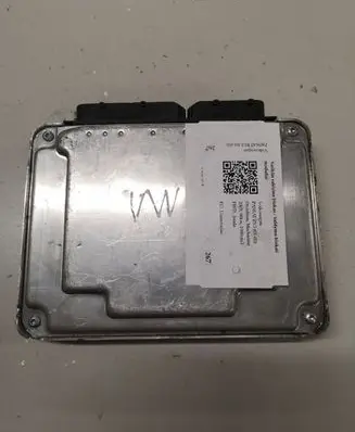 Volkswagen PASSAT B5.5 Engine control unit/module 0281011205 038906019KD