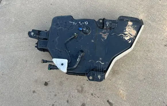 Audi Q3 8U AdBlue liquid reservoir 5N0131877D 5N0131877 06207957