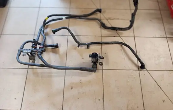 Hyundai Ioniq 5 Coolant pipe/hose 25414G100
