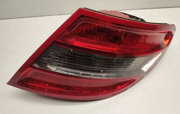Mercedes-Benz C W204 Rear/tail lights A2049068602