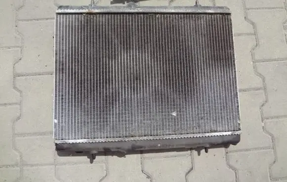 Peugeot 308 Water pump 