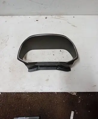 Renault Clio V Radio/GPS head unit trim 682408032R 7534987 682406595R