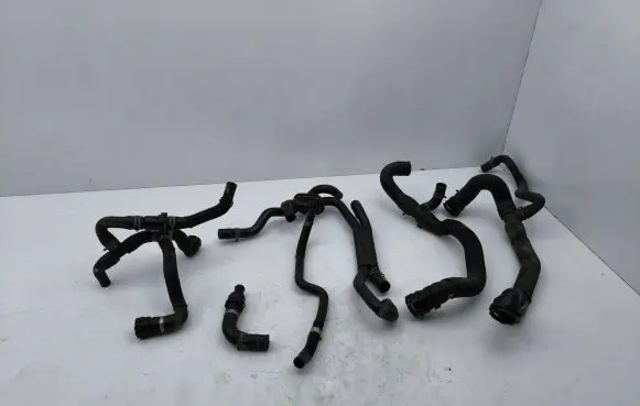 Audi A6 S6 C7 4G Engine coolant pipe/hose 4G0122445L