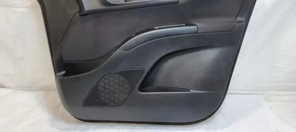 Opel Meriva B Front door card panel trim 13473458
