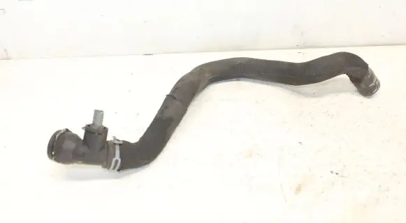 Volkswagen PASSAT B8 Engine coolant pipe/hose 5Q0122051DE