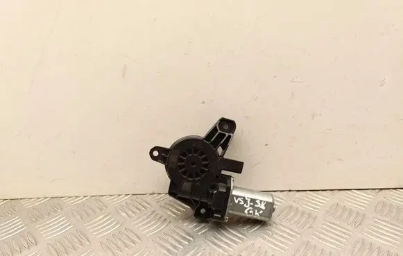 Mercedes-Benz EQA Rear door window regulator motor A0009060808