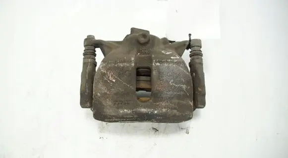 Volkswagen Golf VII Front brake caliper