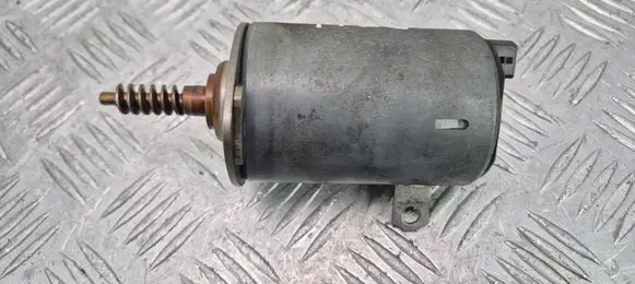 BMW 5 F10 F11 other engine part 7548388 A2C53122965