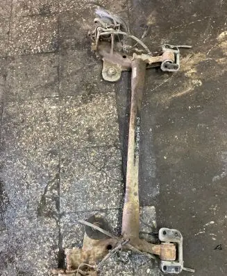 Opel Astra J Rear axle beam 