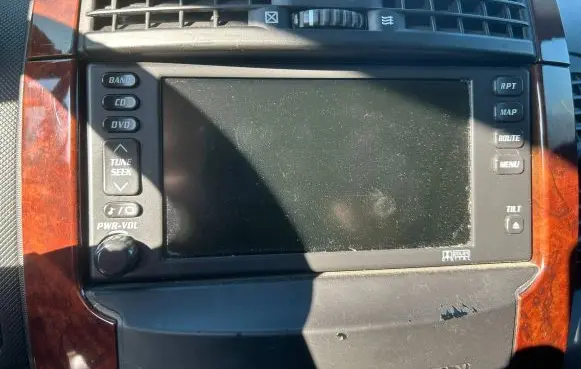 Cadillac SRX Radio/CD/DVD/GPS head unit 25769391