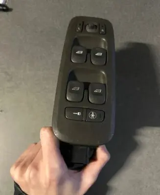 Volvo V70 Electric window control switch 09193383