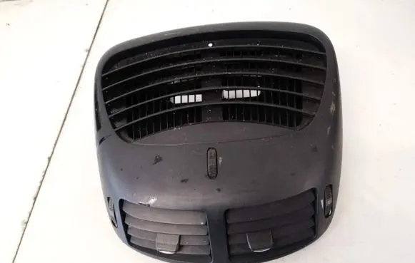 Alfa Romeo 147 Dash center air vent grill 225501