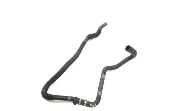 Maserati Ghibli Engine coolant pipe/hose 