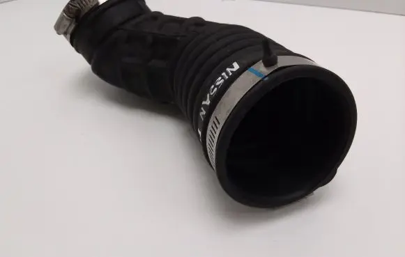 Nissan Pulsar Intercooler hose/pipe