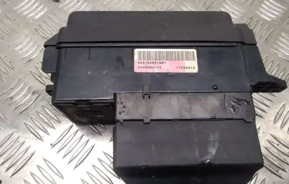 Mini One - Cooper Coupe R56 Fuse module 17236010
