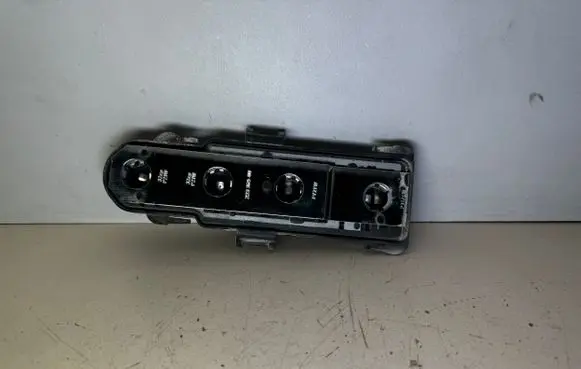 Mercedes-Benz ML W163 Tail light bulb cover holder A1638200177 1638200177