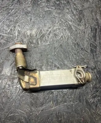 BMW 3 E90 E91 EGR valve cooler 779006505 L6150002 050077