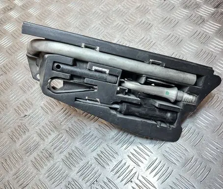 Audi A6 S6 C6 4F Tool box 4F5012111A 8D0012244A 8E085616D