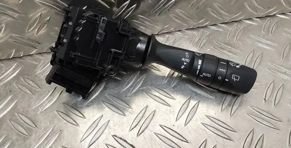 Wiper control stalk