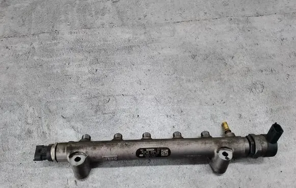 Fuel main line pipe