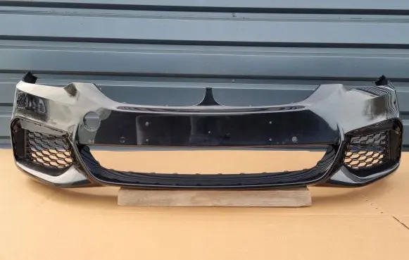 BMW 5 G30 G31 Front bumper 51118064928