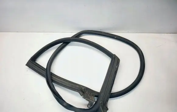 Audi A5 8T 8F Rubber seal rear door 8T8833707COK