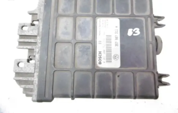 Volkswagen PASSAT B3 Engine control unit/module ECU 357907311A