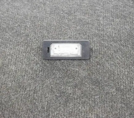 BMW 4 F32 F33 Number plate light 7193293
