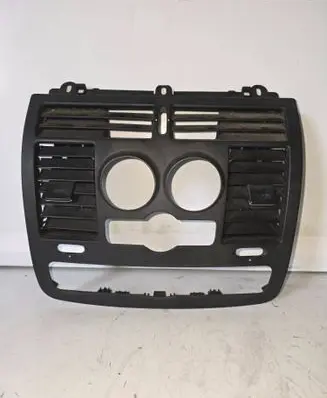 Mercedes-Benz Vito Viano W639 Dash center air vent grill A6396800007