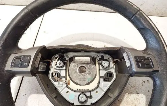 Opel Zafira B Steering wheel buttons/switches 13128750
