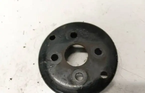 Toyota Avensis T250 Water pump pulley 