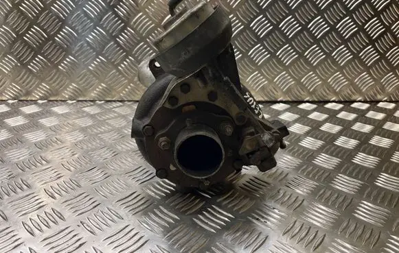 Lexus IS 220D-250-350 Turbo