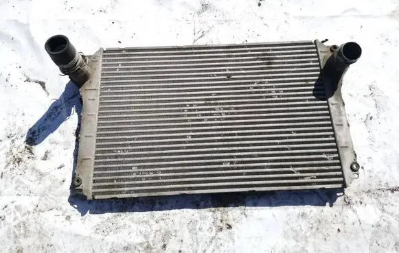 Toyota Avensis T250 Intercooler radiator jd1271002220 jd127100-2220
