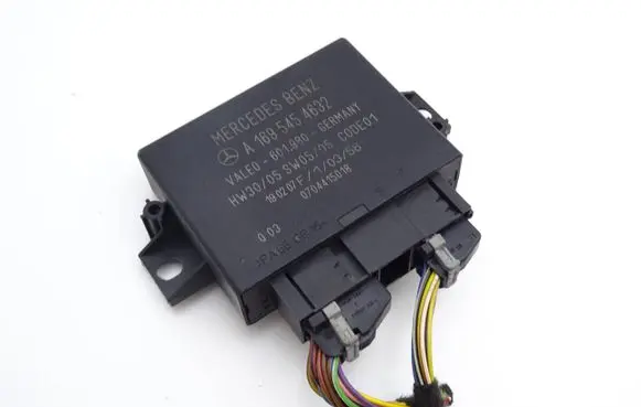Mercedes-Benz A W169 Parking PDC control unit/module A1695454632