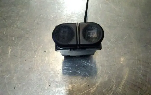 Ford Galaxy Windscreen/window heater switch 7M0959621