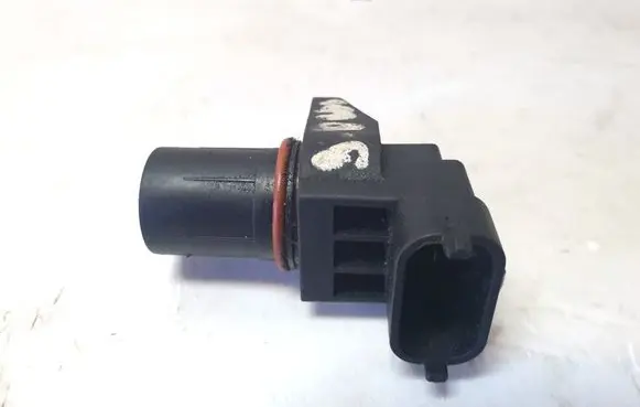 Mercedes-Benz E W212 Camshaft position sensor A0051531328