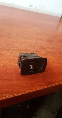 BMW 1 E81 E87 Electric window control switch 9208106