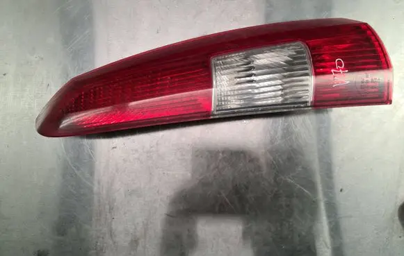 Volvo V70 Rear/tail lights 9154494ECE 9154494USA 9154494GB