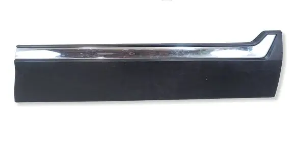 Honda CR-V Front door trim (molding) 75312TLAA020