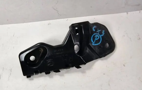 Mazda CX-3 Front bumper mounting bracket D10J500T1
